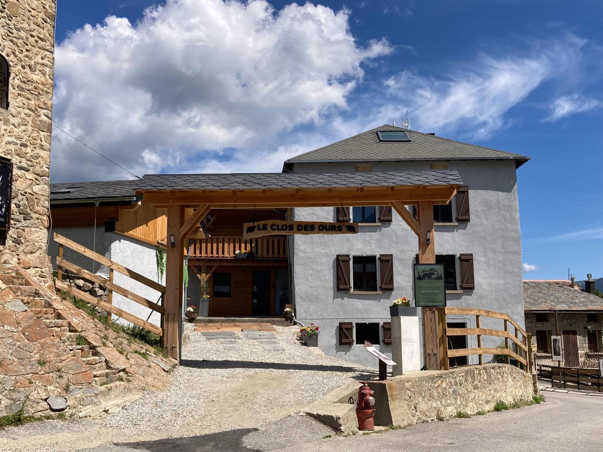 Grange Nere Le Clos Des Ours Матемал Екстериор снимка